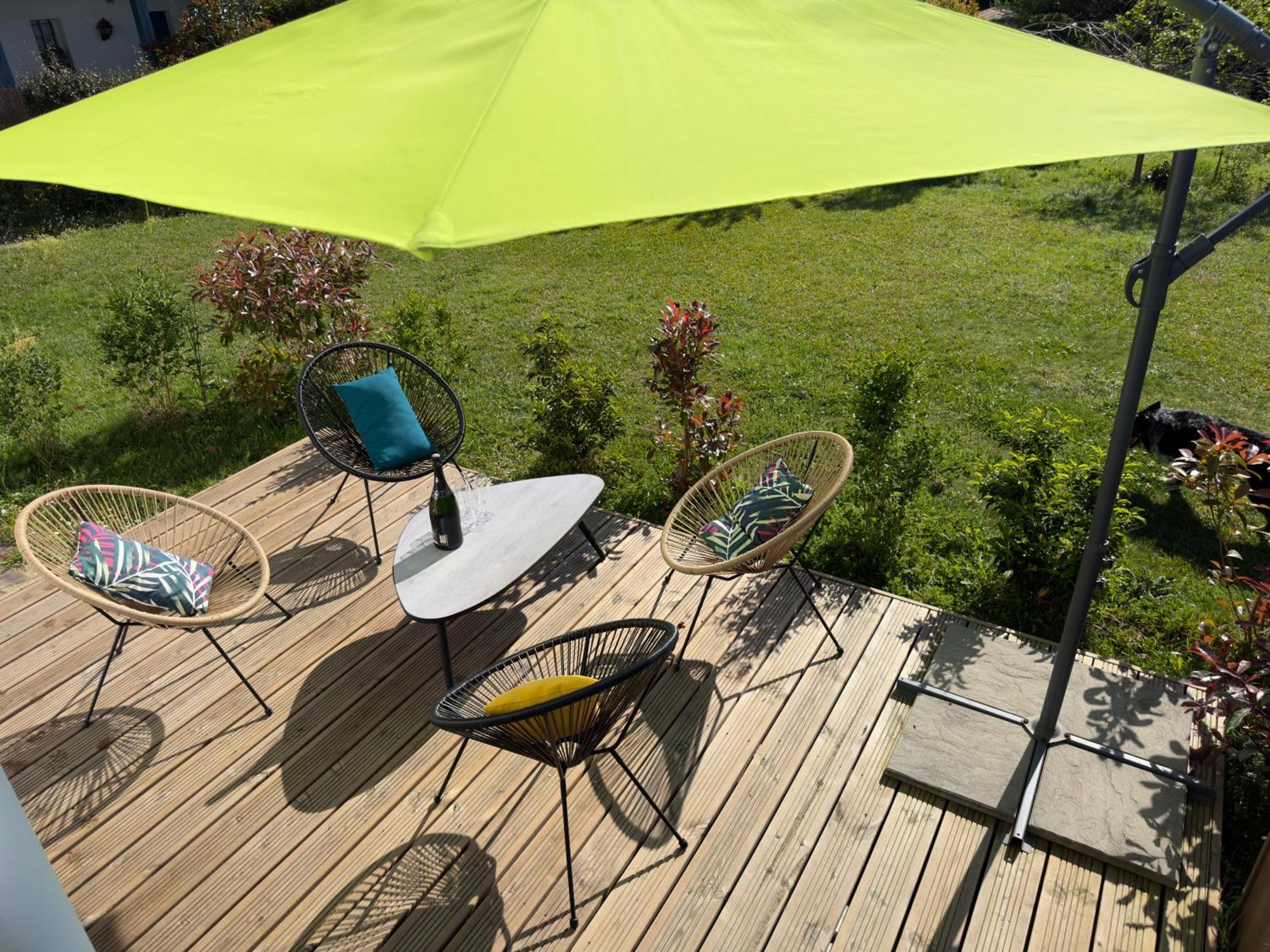 Maison Des Chenes 64 - Independant Apartment With Terrasse Буко Екстер'єр фото